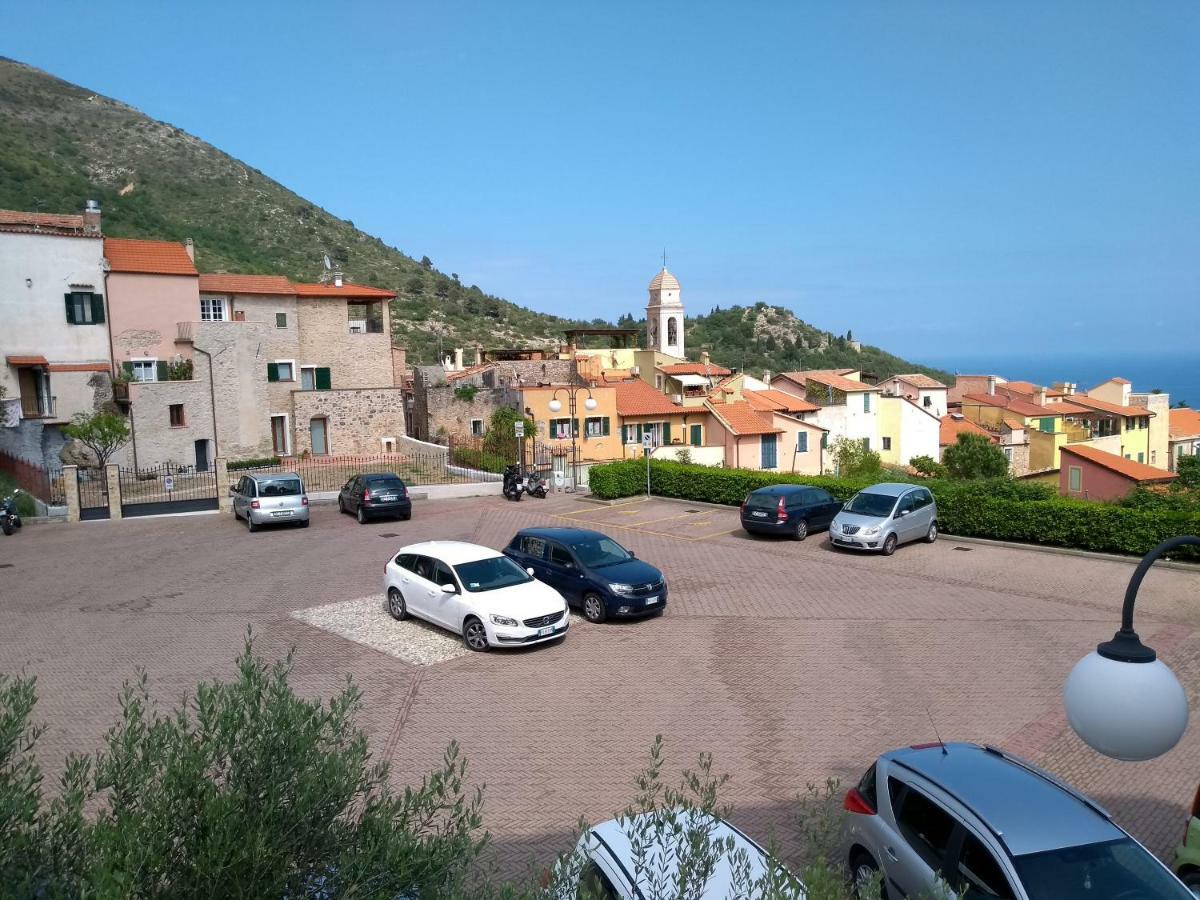 Acasadigiuly Villa Ceriale Eksteriør billede
